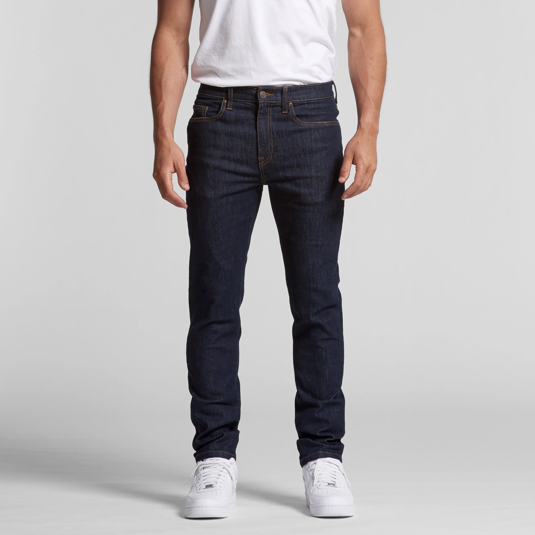 5801 Standard Jeans image 0