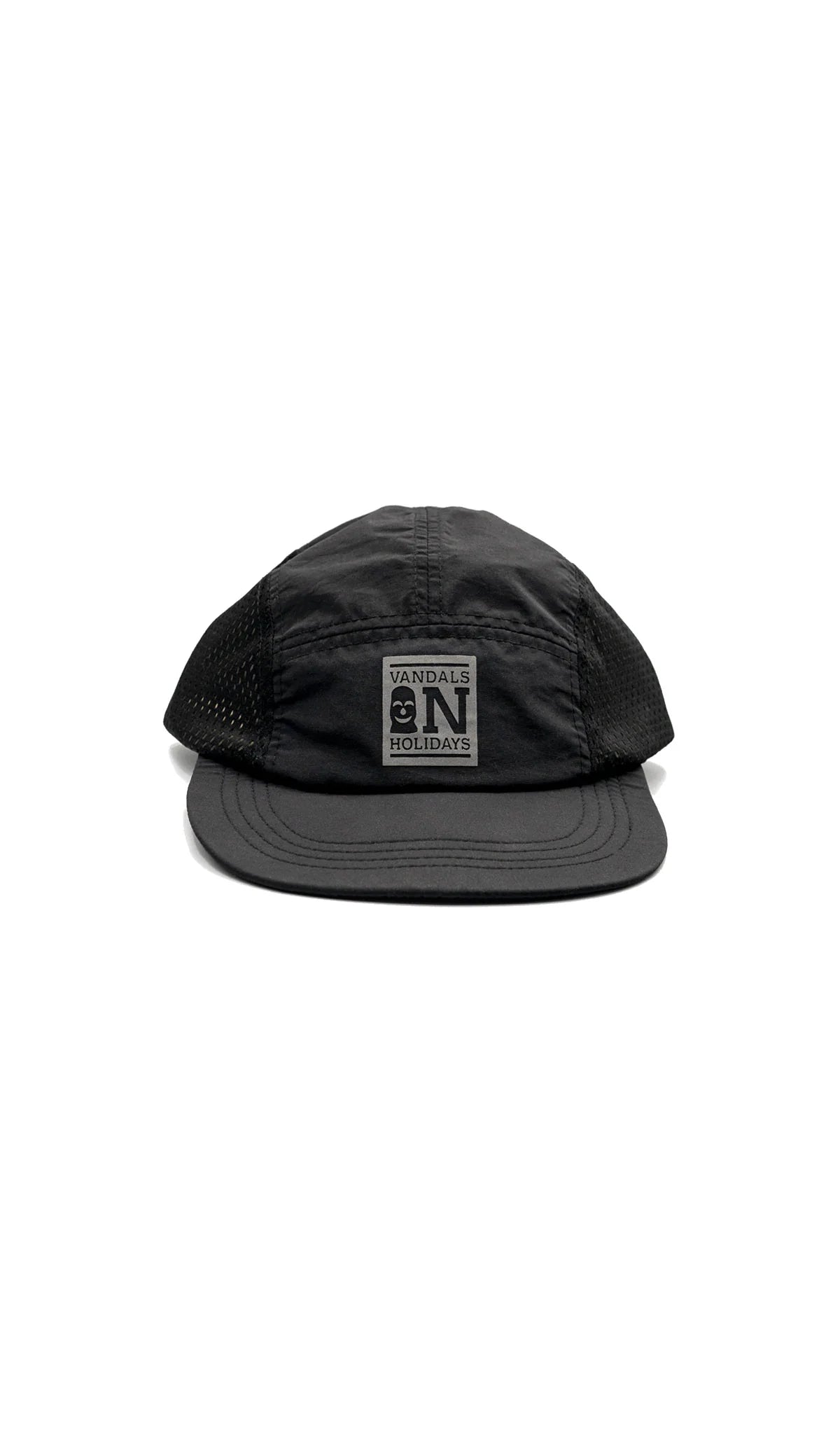Ghost Cap image 0