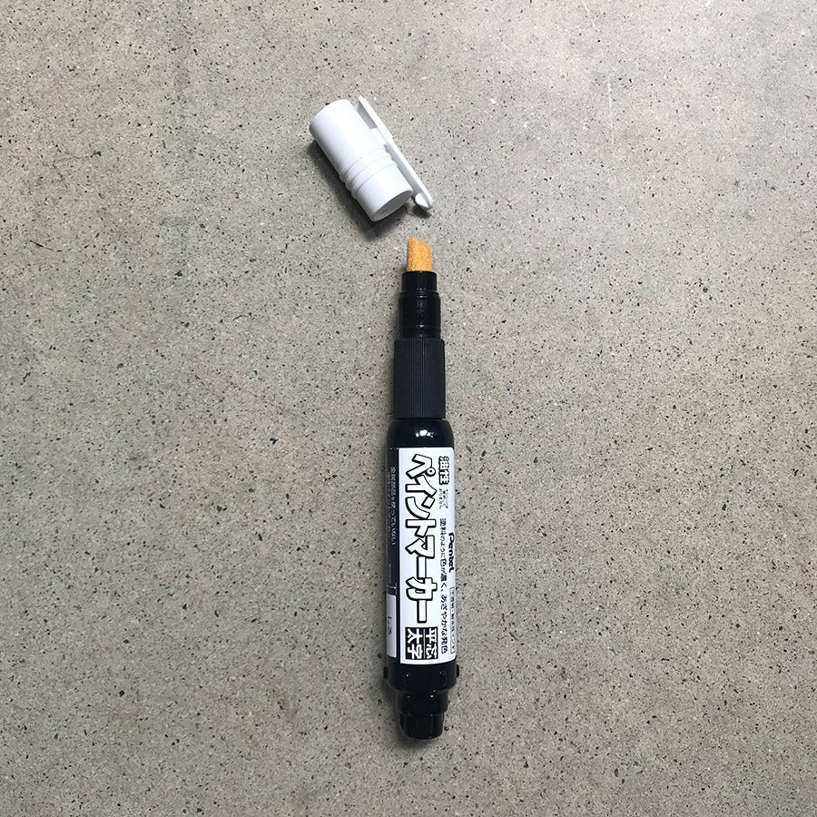 Pentel MWP30 Squeezable Paint Marker image 0