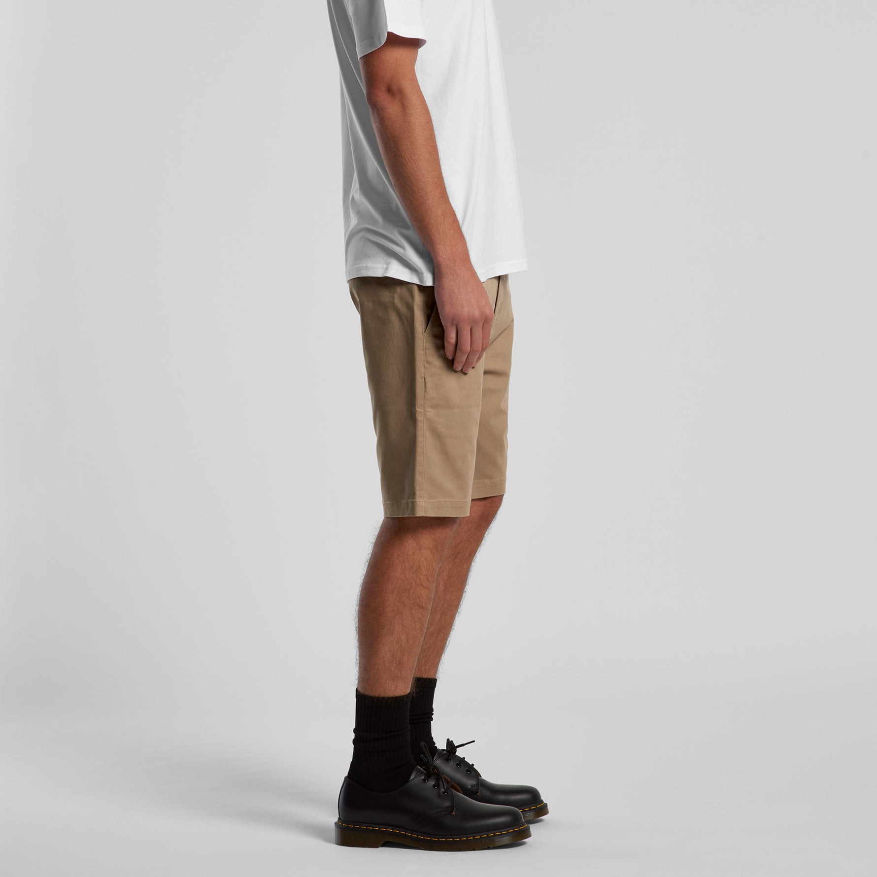 5902 Plain Short image 1