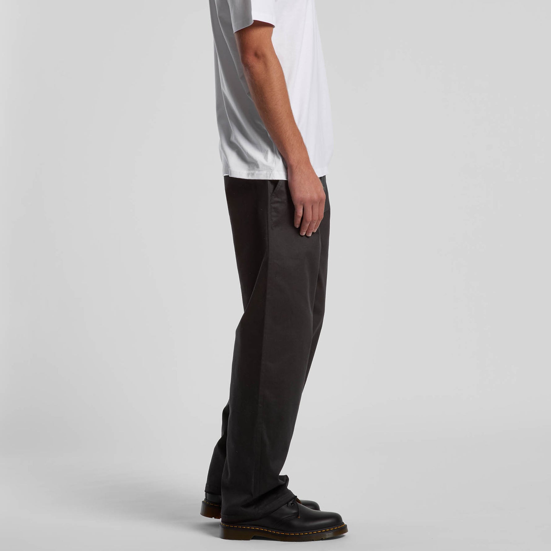 5931 Relaxed Pants image 1