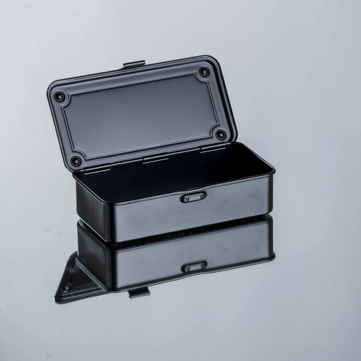 TOYO T-190 Toolbox Black image 3