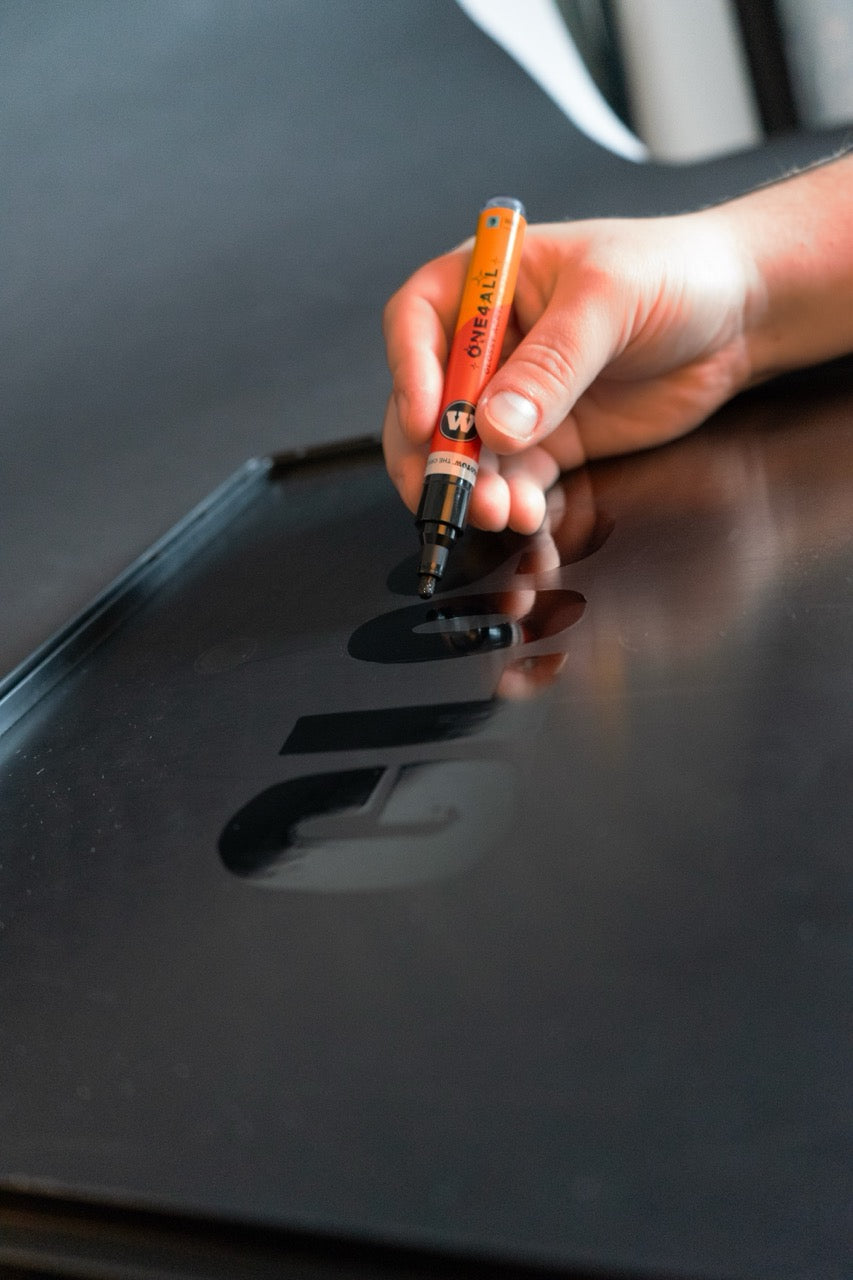 MOLOTOW ONE4ALL Glossy Marker 227HS image 2
