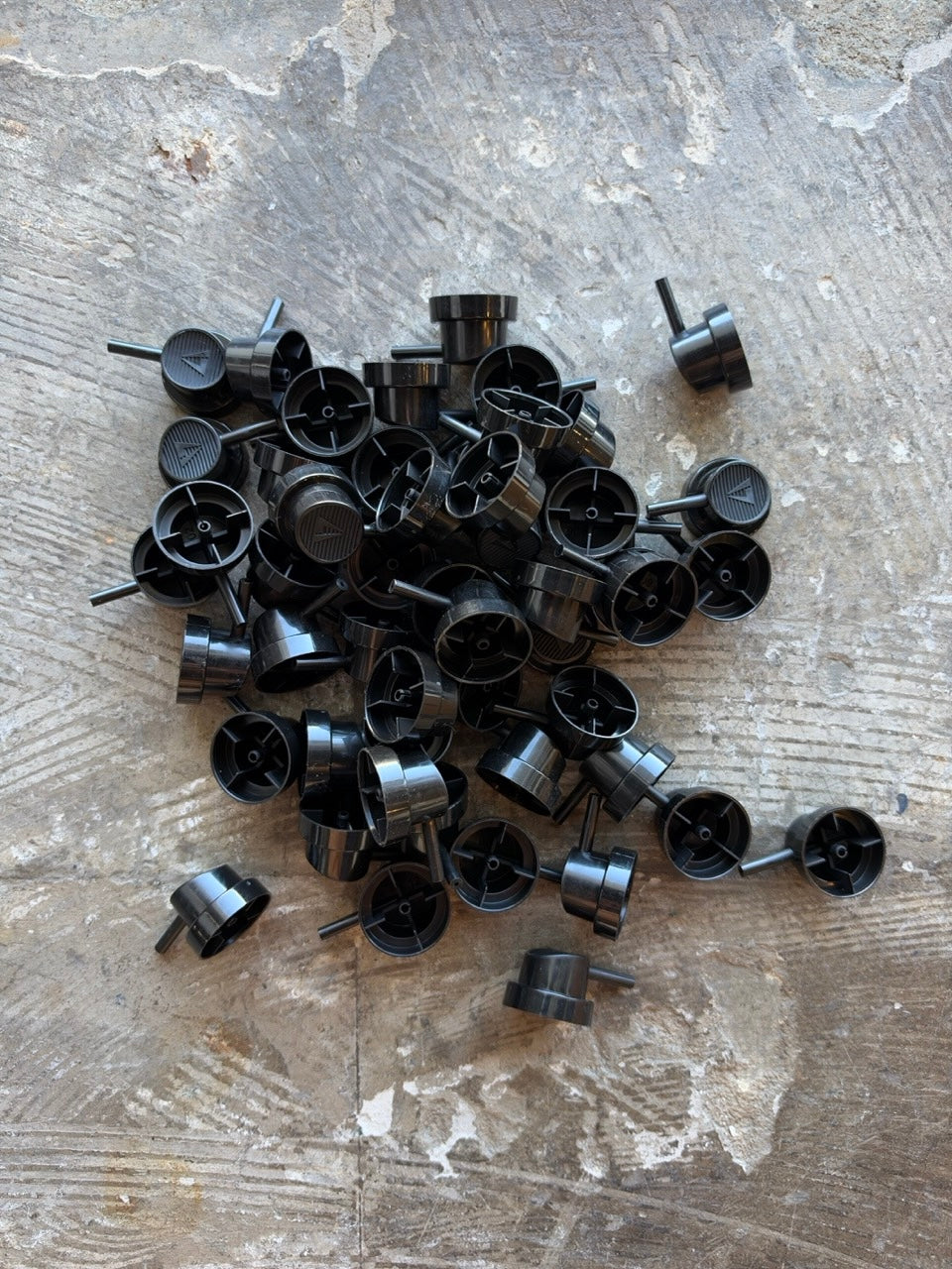 Aerosol Nozzle - Black Tube Skinny - Pack of 100