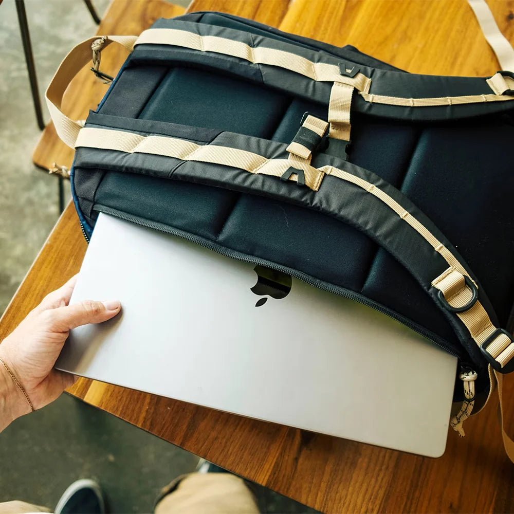 Commuter Backpack - Desert Palm/Elwood