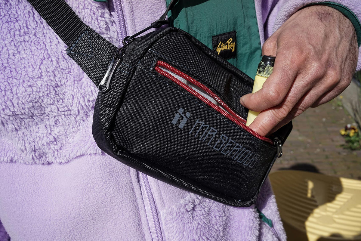 Essential Hip Bag - Stealth image 4