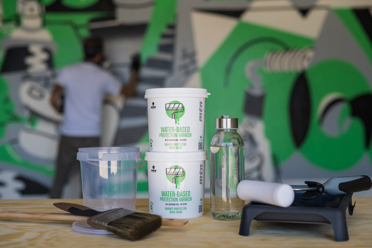 MURAL Protection Varnish - 1L - Gloss image 5
